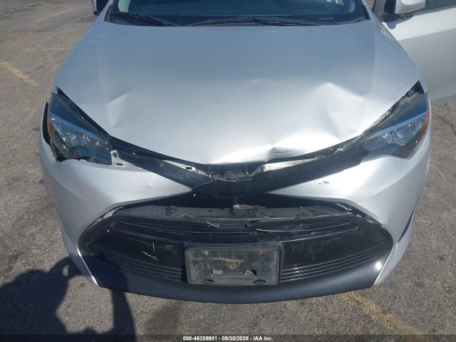 46259901 :رقم المزاد ، 5YFBURHE2JP829354 vin ، 2018 Toyota Corolla Le مزاد بيع