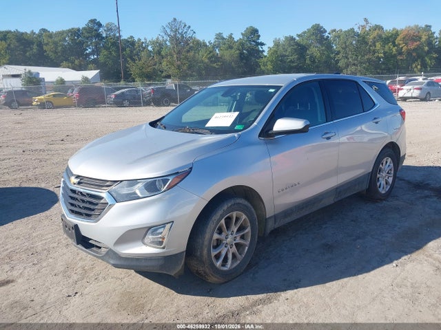 Chevrolet EQUINOX LT 2018 3GNAXSEV9JS598820 Image 2