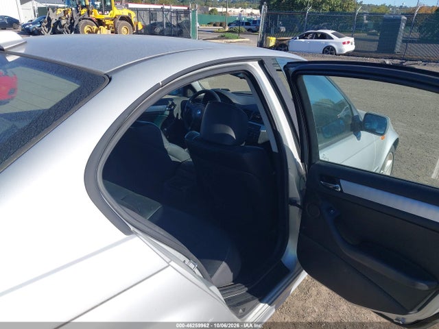 46259962 :رقم المزاد ، WBAEU33494PM60701 vin ، 2004 Bmw 325xi مزاد بيع