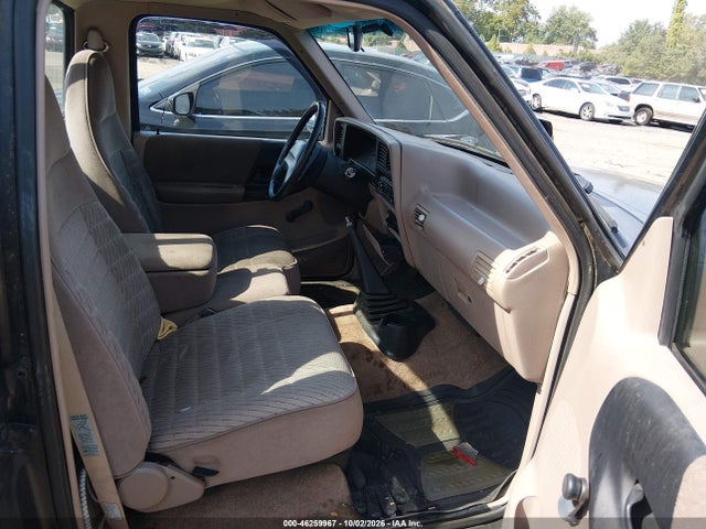 1994 Ford Ranger მანქანა იყიდება აუქციონზე, vin: 1FTCR10A1RPB64184, აუქციონის ნომერი: 46259967
