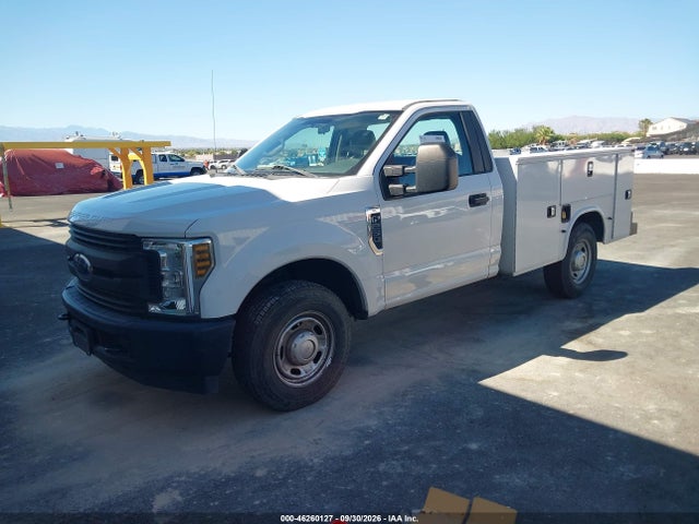 Ford F-250 Xl 2018 1FDBF2A63JEC48667 Image 2
