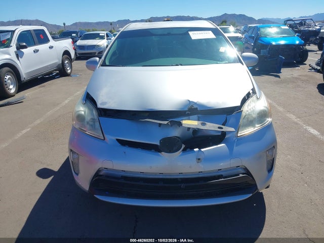 Toyota Prius Two 2014 JTDKN3DUXE1804381 Image 6