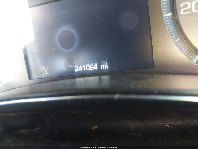 Продажа на аукционе авто 2015 Chevrolet Impala 2lt, vin: 2G1125S31F9126250, номер лота: 46260237