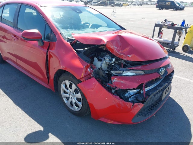 46260280 :رقم المزاد ، 5YFEPMAE8MP260855 vin ، 2021 Toyota Corolla Le مزاد بيع