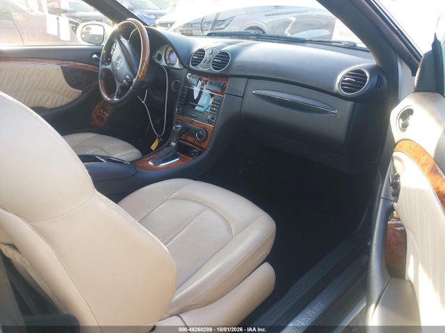 46260289 :رقم المزاد ، WDBTJ56H69F267480 vin ، 2009 Mercedes-benz Clk 350 مزاد بيع