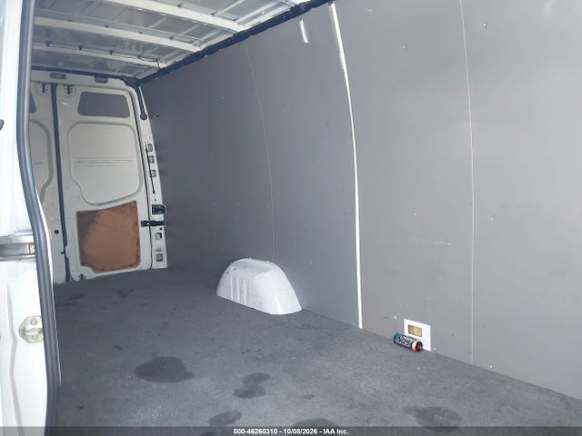 Продажа на аукционе авто 2016 Mercedes-benz Sprinter 2500 High  Roof, vin: WD3PE8DD1GP256459, номер лота: 46260310