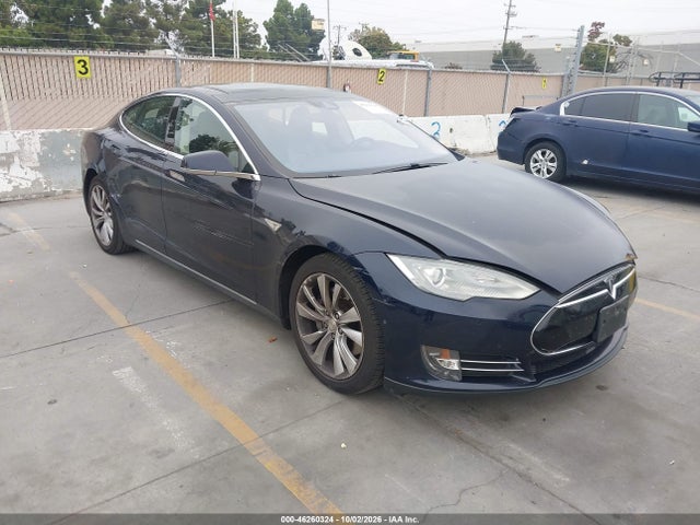 Продаж на аукціоні авто 2015 Tesla Model S 60/70/85, vin: 5YJSA1S19FFP77028, номер лоту: 46260324