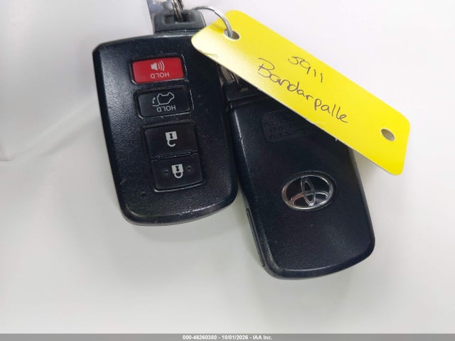 Aukcja sprzedaży 2017 Toyota Rav4 Hybrid Se, vin: JTMJJREV1HD123210, numer aukcji: 46260380