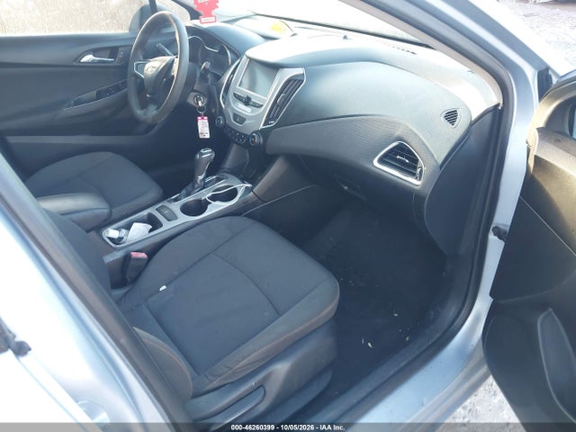 46260399 :رقم المزاد ، 1G1BC5SM5J7229224 vin ، 2018 Chevrolet Cruze Ls Auto مزاد بيع