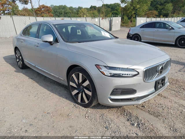 46260440 :رقم المزاد ، LVYH60AF9RP401564 vin ، 2024 Volvo S90 Recharge Plug-in Hybrid T8 Ultimate مزاد بيع