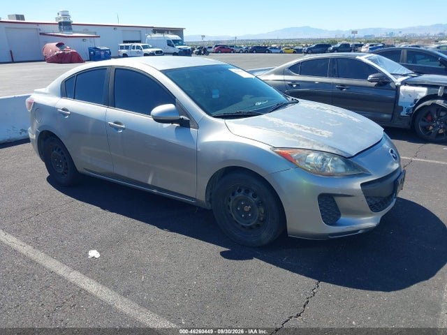 Auction sale of the 2013 Mazda Mazda3 I Sv, vin: JM1BL1TG5D1818211, lot number: 46260449