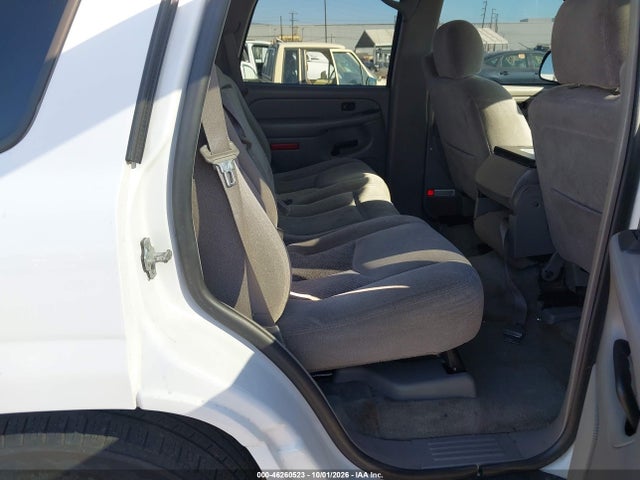 46260523 :رقم المزاد ، 1GNEC13V54R305688 vin ، 2004 Chevrolet Tahoe Ls مزاد بيع