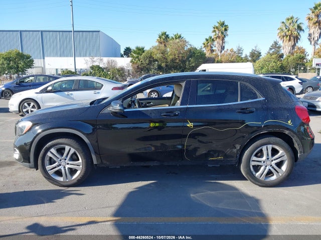 WDCTG4EB4JJ367595 Mercedes-Benz GLA 250