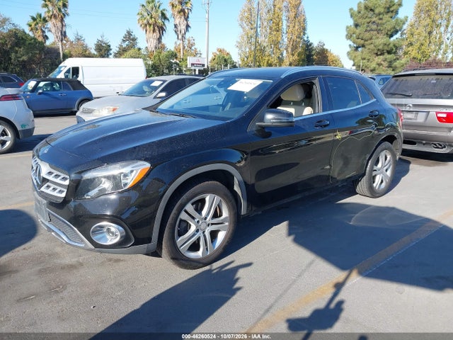 WDCTG4EB4JJ367595 Mercedes-Benz GLA 250