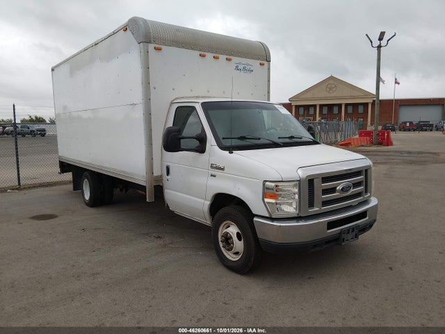 46260661 :رقم المزاد ، 1FDWE3FLXDDB15942 vin ، 2013 Ford E-350 Cutaway مزاد بيع