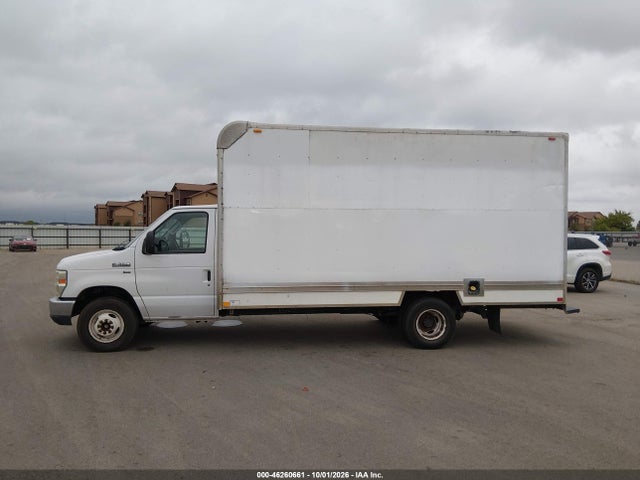 46260661 :رقم المزاد ، 1FDWE3FLXDDB15942 vin ، 2013 Ford E-350 Cutaway مزاد بيع