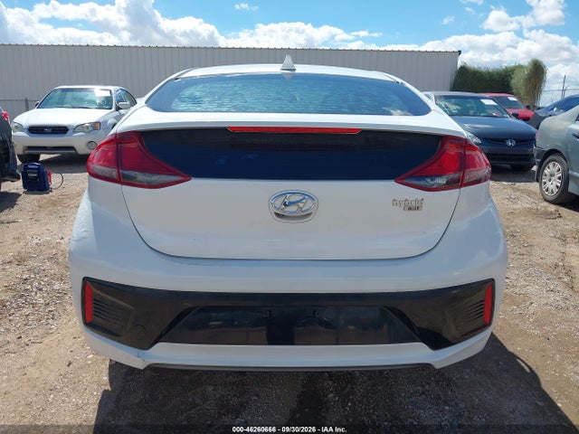 Продаж на аукціоні авто 2019 Hyundai Ioniq Hybrid Blue, vin: KMHC65LC3KU122163, номер лоту: 46260666