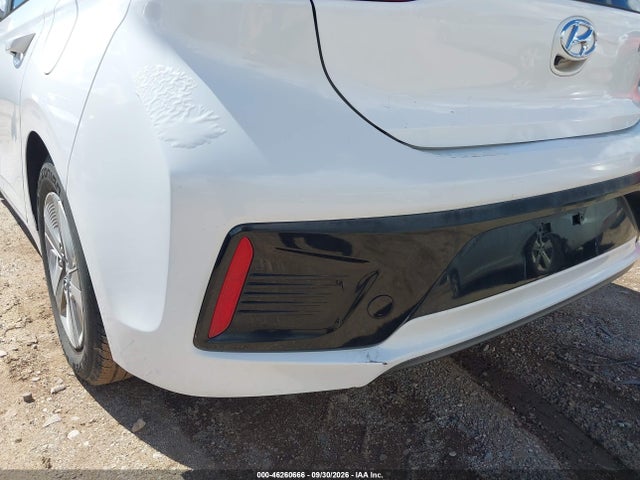 Продаж на аукціоні авто 2019 Hyundai Ioniq Hybrid Blue, vin: KMHC65LC3KU122163, номер лоту: 46260666