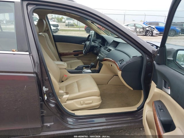 46260763 :رقم المزاد ، 1HGCP3F87BA005203 vin ، 2011 Honda Accord 3.5 Ex-l مزاد بيع