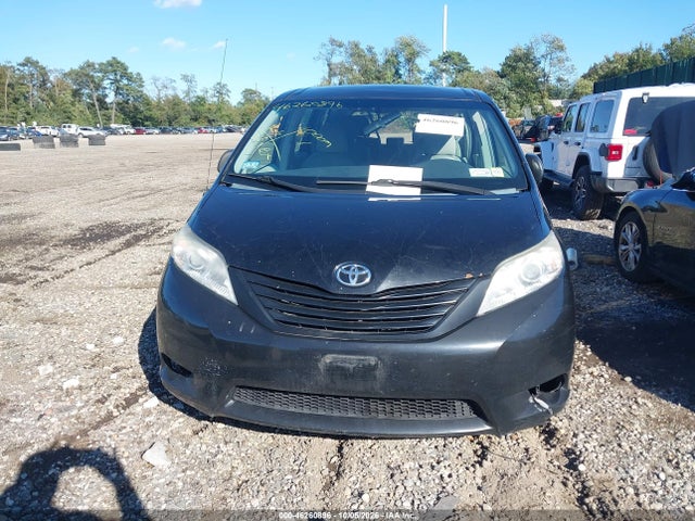 46260896 :رقم المزاد ، 5TDZK3DC0DS280285 vin ، 2013 Toyota Sienna L V6 7 Passenger مزاد بيع