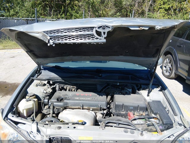 2004 Toyota Camry Le მანქანა იყიდება აუქციონზე, vin: 4T1BE32K24U850152, აუქციონის ნომერი: 46260944