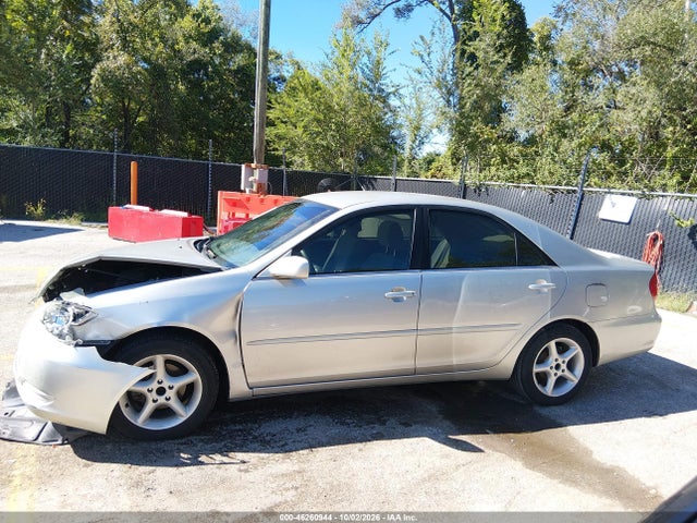 2004 Toyota Camry Le მანქანა იყიდება აუქციონზე, vin: 4T1BE32K24U850152, აუქციონის ნომერი: 46260944