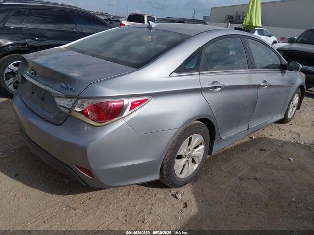 Продаж на аукціоні авто 2015 Hyundai Sonata Hybrid, vin: KMHEC4A41FA134357, номер лоту: 46260950