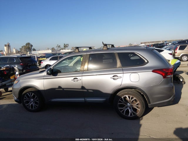 Aukcja sprzedaży 2018 Mitsubishi Outlander Es, vin: JA4AD2A37JZ005412, numer aukcji: 46260975