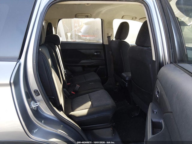 Aukcja sprzedaży 2018 Mitsubishi Outlander Es, vin: JA4AD2A37JZ005412, numer aukcji: 46260975