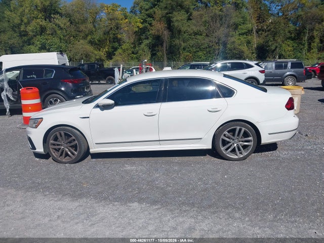 Продаж на аукціоні авто 2017 Volkswagen Passat 1.8t R-line, vin: 1VWDT7A38HC066183, номер лоту: 46261177