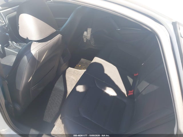 Продаж на аукціоні авто 2017 Volkswagen Passat 1.8t R-line, vin: 1VWDT7A38HC066183, номер лоту: 46261177