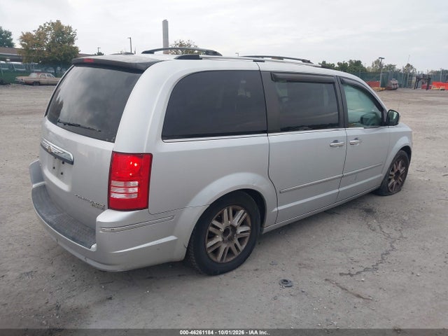 Продаж на аукціоні авто 2010 Chrysler Town & Country Limited, vin: 2A4RR6DX4AR136172, номер лоту: 46261184