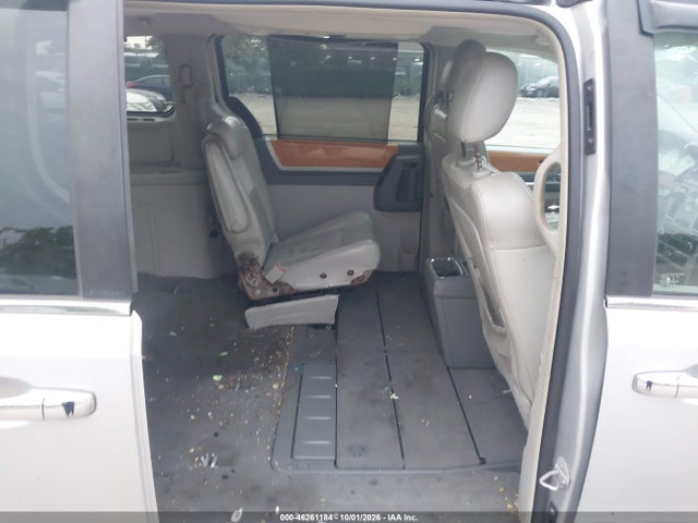 Продаж на аукціоні авто 2010 Chrysler Town & Country Limited, vin: 2A4RR6DX4AR136172, номер лоту: 46261184