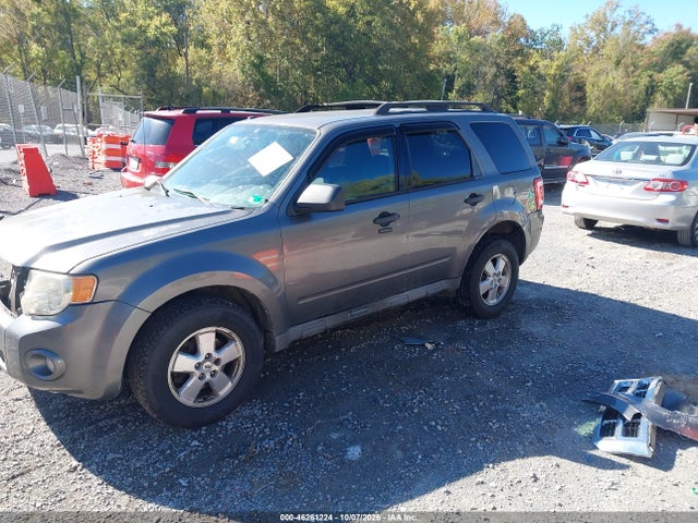 46261224 :رقم المزاد ، 1FMCU0DG3AKC62279 vin ، 2010 Ford Escape Xlt مزاد بيع
