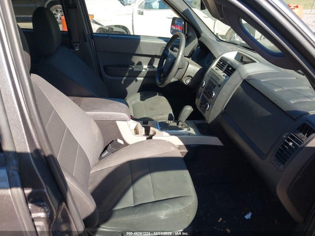 46261224 :رقم المزاد ، 1FMCU0DG3AKC62279 vin ، 2010 Ford Escape Xlt مزاد بيع