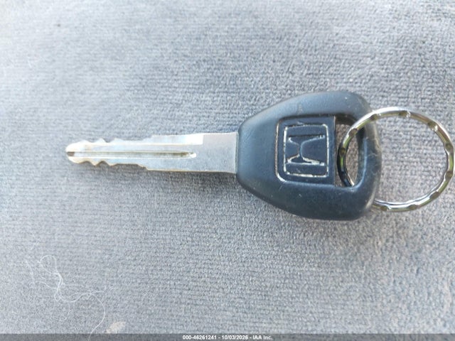 46261241 :رقم المزاد ، JHMCG5648YC037595 vin ، 2000 Honda Accord 2.3 Lx مزاد بيع