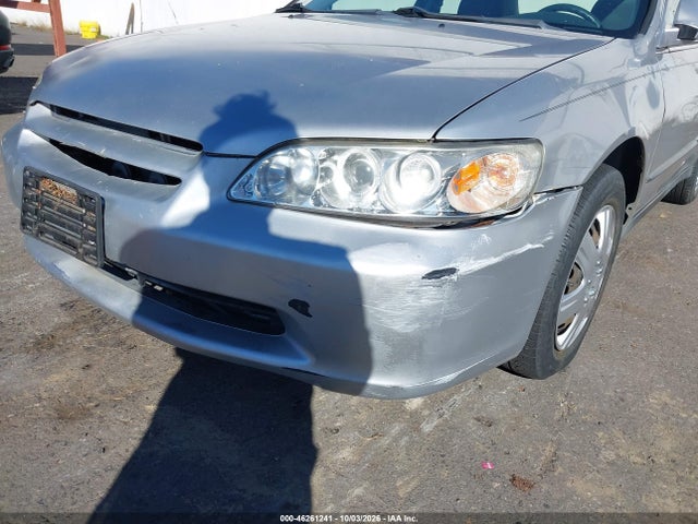 46261241 :رقم المزاد ، JHMCG5648YC037595 vin ، 2000 Honda Accord 2.3 Lx مزاد بيع