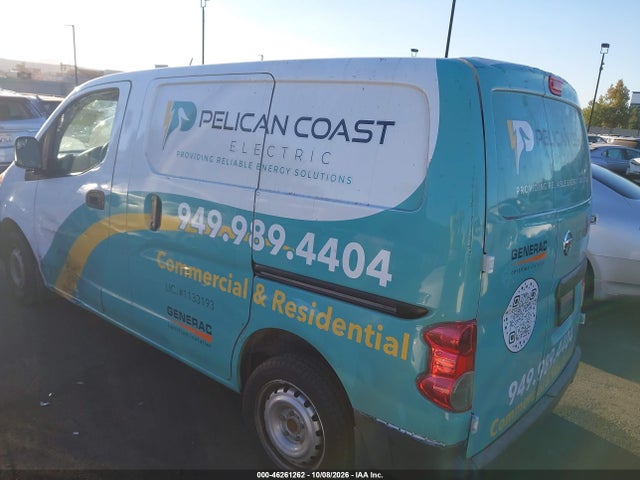 46261262 :رقم المزاد ، 3N6CM0KN8HK699311 vin ، 2017 Nissan Nv200 S مزاد بيع