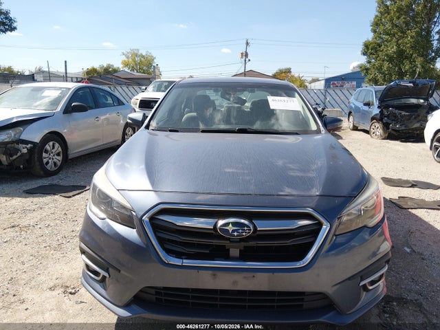 2018 Subaru Legacy 2.5i Premium მანქანა იყიდება აუქციონზე, vin: 4S3BNAF68J3010996, აუქციონის ნომერი: 46261277