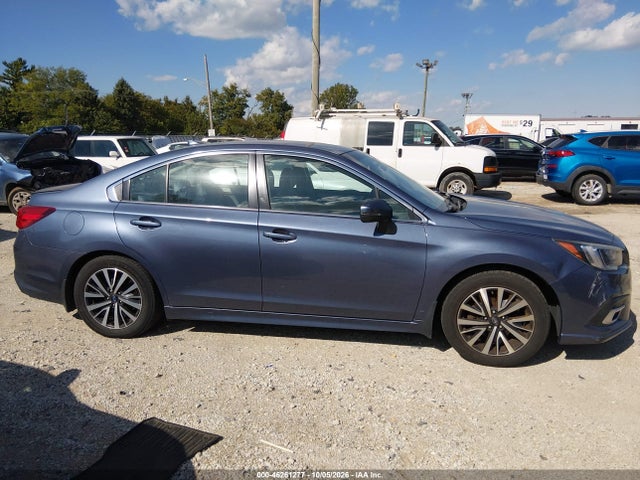 2018 Subaru Legacy 2.5i Premium მანქანა იყიდება აუქციონზე, vin: 4S3BNAF68J3010996, აუქციონის ნომერი: 46261277