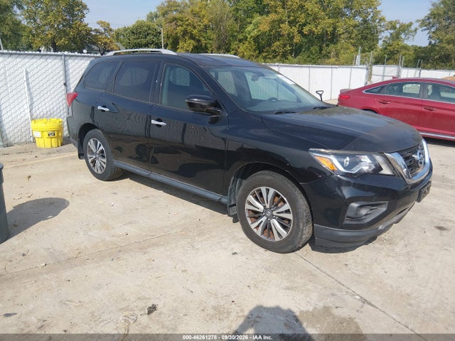 Продажа на аукционе авто 2017 Nissan Pathfinder S, vin: 5N1DR2MMXHC633112, номер лота: 46261278