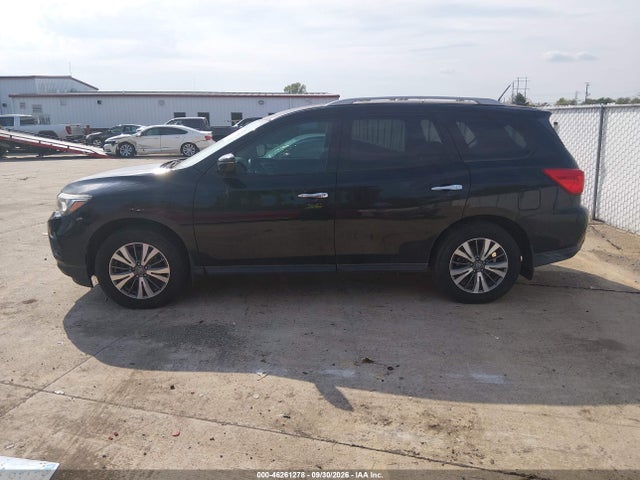 Продажа на аукционе авто 2017 Nissan Pathfinder S, vin: 5N1DR2MMXHC633112, номер лота: 46261278