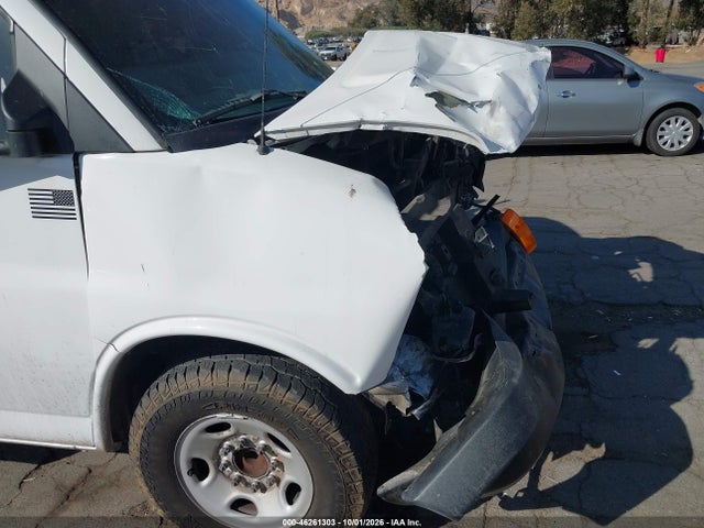 Продаж на аукціоні авто 2012 Chevrolet Express Cutaway Work Van, vin: 1GB0G2BG6C1140185, номер лоту: 46261303