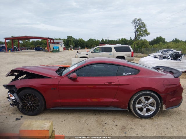 46261326 :رقم المزاد ، 1FA6P8AM4F5399308 vin ، 2015 Ford Mustang V6 مزاد بيع