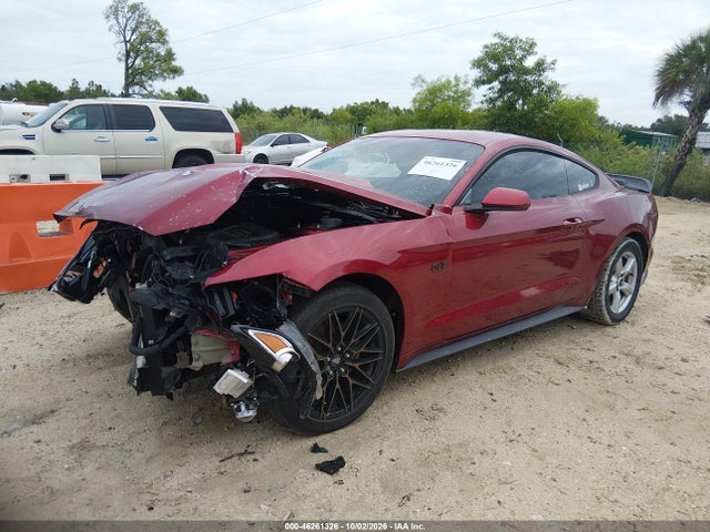 46261326 :رقم المزاد ، 1FA6P8AM4F5399308 vin ، 2015 Ford Mustang V6 مزاد بيع
