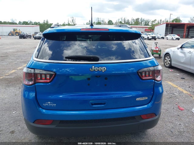 2021 Jeep Compass Latitude Fwd მანქანა იყიდება აუქციონზე, vin: 3C4NJCBB2MT560078, აუქციონის ნომერი: 46261339
