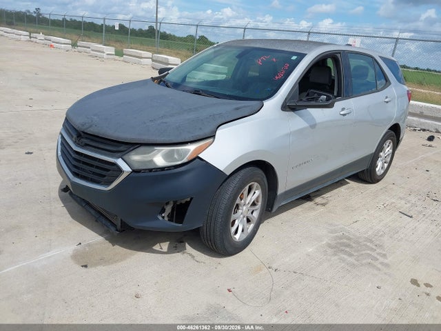 Chevrolet EQUINOX LS 2019 3GNAXHEV4KS646177 Image 2