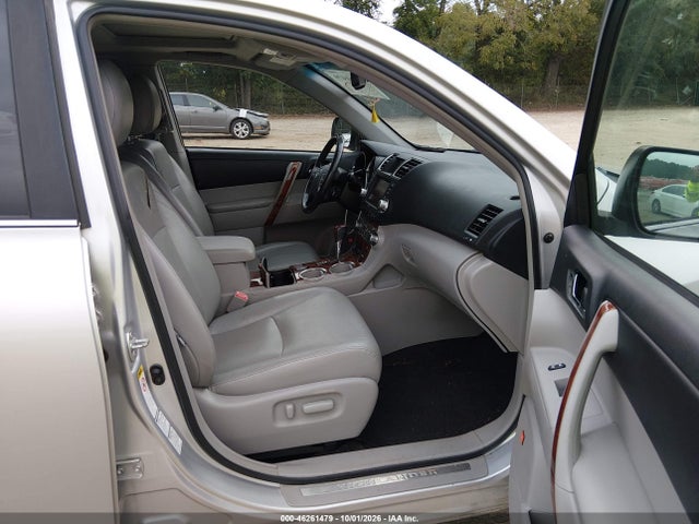 Продажа на аукционе авто 2011 Toyota Highlander Limited V6, vin: 5TDDK3EH0BS084526, номер лота: 46261479