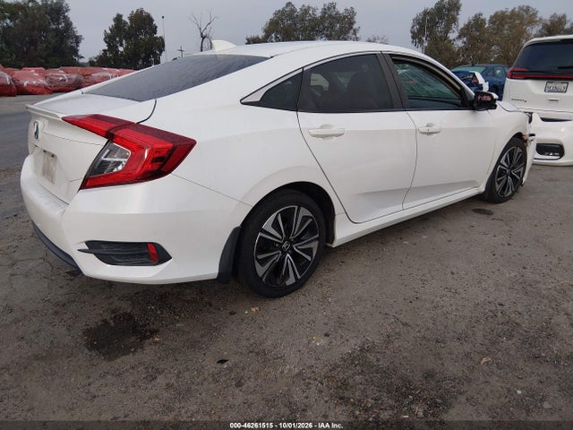 46261515 :رقم المزاد ، 2HGFC1F71HH650640 vin ، 2017 Honda Civic Ex-l مزاد بيع