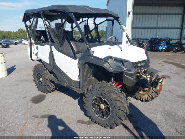 Продаж на аукціоні авто 2016 Honda Sxs1000 M5, vin: 1HFVE0428G4010044, номер лоту: 46261582